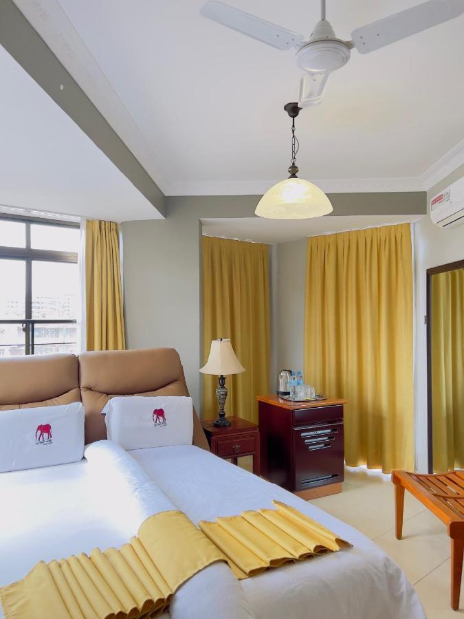 Leyshof Hotel Μουάνζα Εξωτερικό φωτογραφία